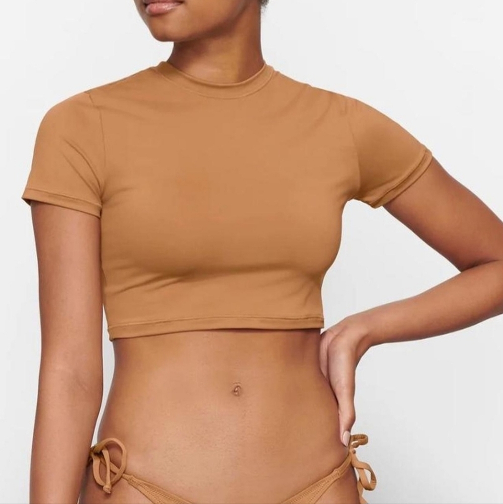 SKIMS Swim T- Shirt Color Ochre Size 3X